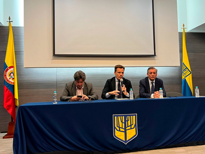 Presentamos en Bogotá el informe sobre la influencia de China en Iberoamérica
